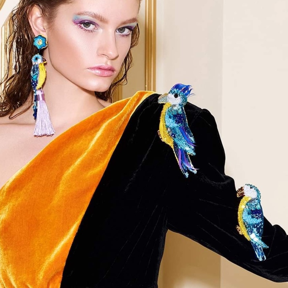 Parrot Brooch - Picture 2 of 3
